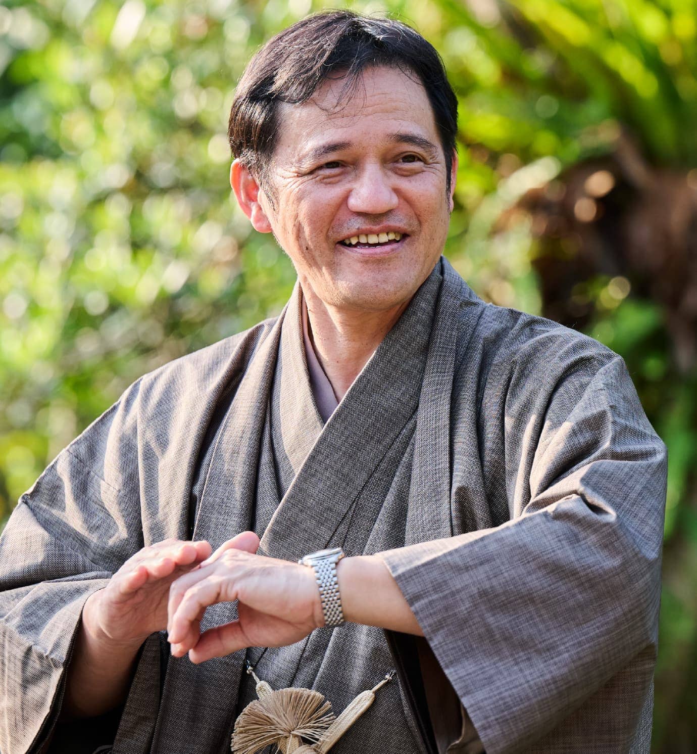 写真：大島紬村 代表/伝統工芸士　越間得晴さん