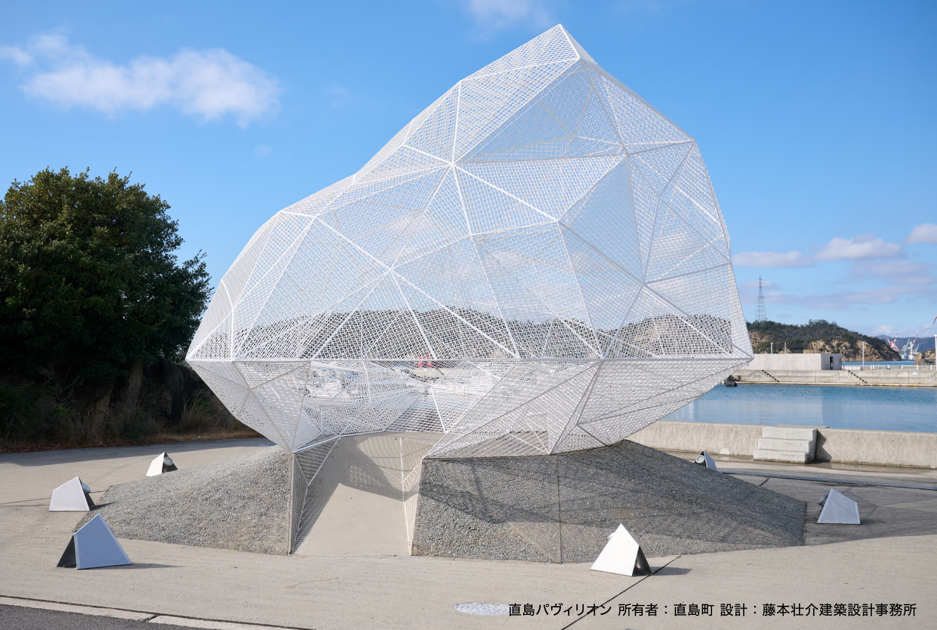 写真：直島パヴィリオン