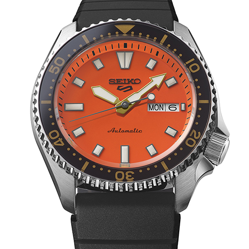 Mostrador laranja do Seiko 5 Sports SKX SRPL89