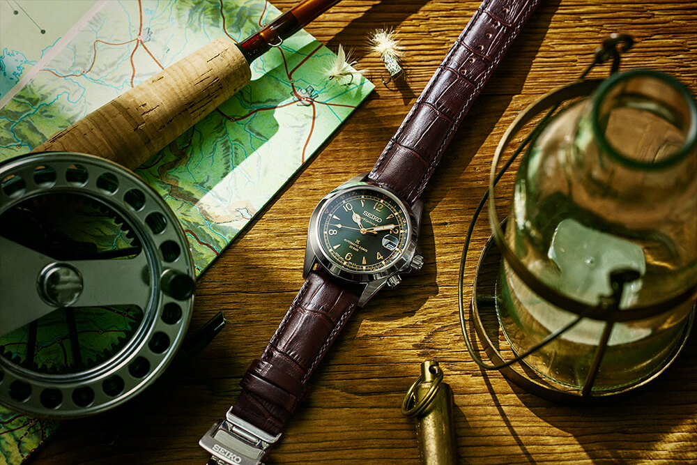 Foto da bracelete em pele do relógio Seiko Prospex Alpinist SPB507